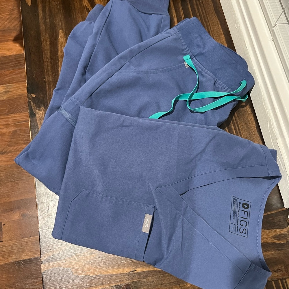 Figs Scrubs